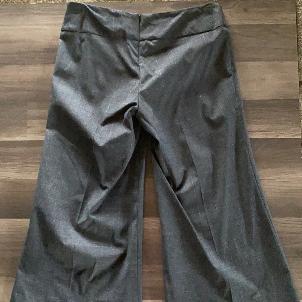 Clothes - Picture 3 of 3